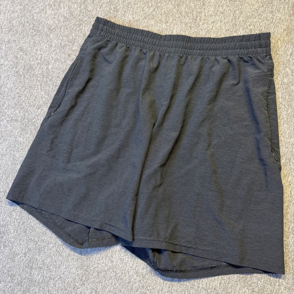 VRST Mens Training Shorts Charcoal Heather Grey Athletic Gym Pockets Large 1332